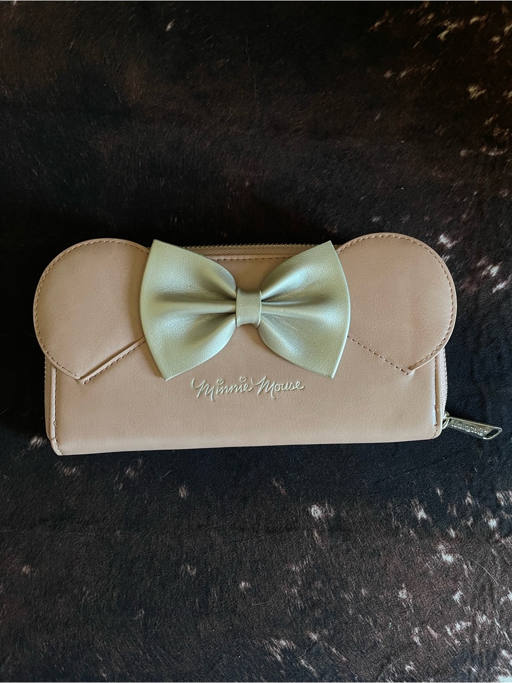 Lounge fly Bow Zip Wallet